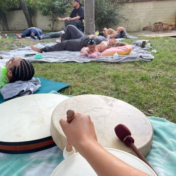 Soundbath with Evelyn - Outdoor community soundbath - Meditation Centers Near Me Soundbath with Evelyn - Outdoor community soundbath - Meditation Centers Near Me