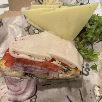 Hank's Bagels - Coffee & Tea Near Me - Burbank, California