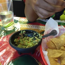 Don Gabriel - Fresh Guacamole...delicious!