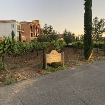 Temecula Carriage Company - Thanks to south coast! We had the best time - Wine Tours Near Me - Temecula, California Temecula Carriage Company - Thanks to south coast! We had the best time - Wine Tours Near Me - Temecula, California