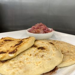 A Toda Madre Mexican Grill - Pupusas