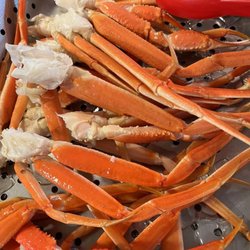 Super Buffet - Wow (lobster, Dungeness crab) is back is the price is only 23.99 running