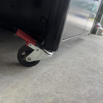 Safeway Moving Systems - Damage to $1,200 Weber Grill - Movers Near Me Safeway Moving Systems - Damage to $1,200 Weber Grill - Movers Near Me