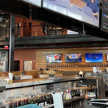 Rock Bottom Restaurant & Brewery - the bar area of a restaurant - Breweries Near Me - Daytona, Florida Rock Bottom Restaurant & Brewery - the bar area of a restaurant - Breweries Near Me - Daytona, Florida