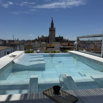 Aire Ancient Baths - Rooftop Views - Massage Near Me - Seville, SE
