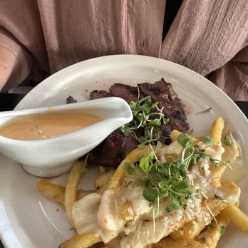 Brown & Loe - Steak frites - New American Near Me - Kansas City, Missouri Brown & Loe - Steak frites - New American Near Me - Kansas City, Missouri