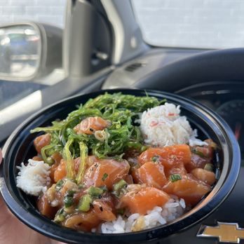 Fish King - Salmon poke bowl - Seafood Markets Near Me - Glendale, California