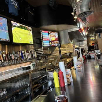 JL Beers - Burgers Near Me - Sioux Falls, South Dakota