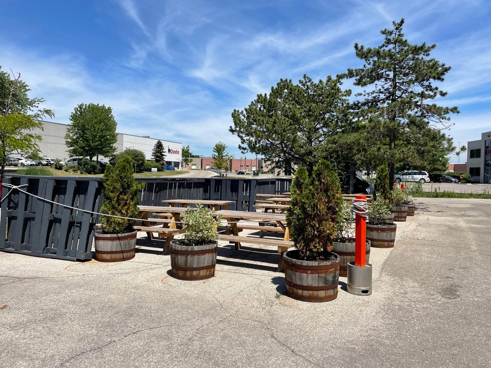 CAMERON’S BREWING COMPANY Updated June 2024 1165 Invicta Drive, Oakville, Ontario, Canada