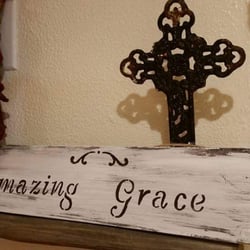 Boyds Shabby chic - Distressed wooden signs
