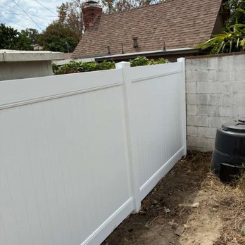 Irvine Fence - Fences & Gates Near Me - Wilmington, California Irvine Fence - Fences & Gates Near Me - Wilmington, California