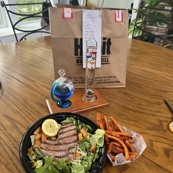 Habit Burger & Grill - Ahi Tuna Filet with Caesar Salad. Yum! It's delicious! - Burgers Near Me - West Covina, California Habit Burger & Grill - Ahi Tuna Filet with Caesar Salad. Yum! It's delicious! - Burgers Near Me - West Covina, California