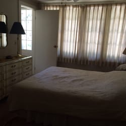Maple Springs Lake Side Inn Bed and Breakfast - Master room
