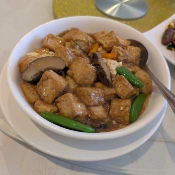 Henry's Cuisine - Fried Bean Curd and Mushrooms with Snow Peas was tasty - Asian Fusion Near Me - Alhambra, California Henry's Cuisine - Fried Bean Curd and Mushrooms with Snow Peas was tasty - Asian Fusion Near Me - Alhambra, California
