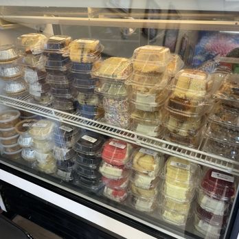Sharky's Chicken and Fish - Vallejo - Cakes / desserts - Chicken Wings Near Me - Vallejo, California