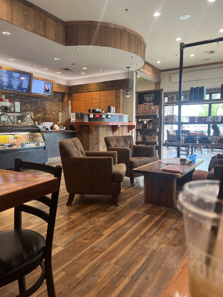 CUTTERS POINT UPTOWN Updated September 2024 17 Photos & 44 Reviews