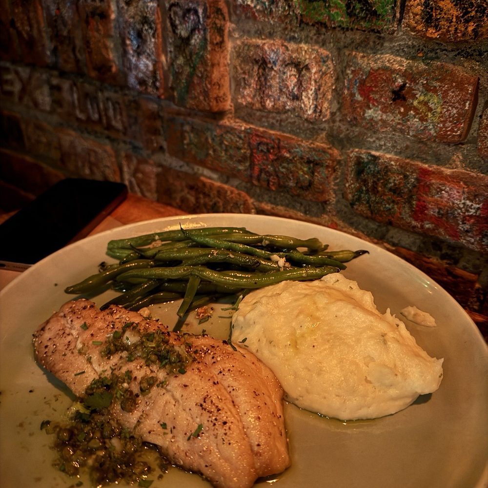Pace - snapper - Italian Near Me - Los Angeles, California Pace - snapper - Italian Near Me - Los Angeles, California