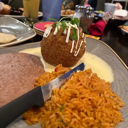 El Toro Mexican Restaurant - Stuffed Avocado