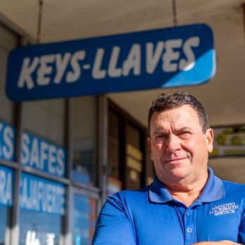 Amazing Locksmith Service - Keys & Locksmiths Near Me - Austin, Texas