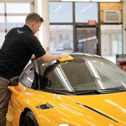 Accutint Bellevue - Tinting this beautiful McLaren