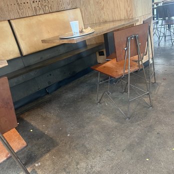 Chipotle Mexican Grill - the dirty table that was behind us - Mexican Near Me - Charlotte, North Carolina Chipotle Mexican Grill - the dirty table that was behind us - Mexican Near Me - Charlotte, North Carolina