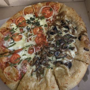 Mellow Mushroom Williamsburg - Clearly not a pepperoni pizza. - Bars Near Me - Williamsburg, Virginia Mellow Mushroom Williamsburg - Clearly not a pepperoni pizza. - Bars Near Me - Williamsburg, Virginia