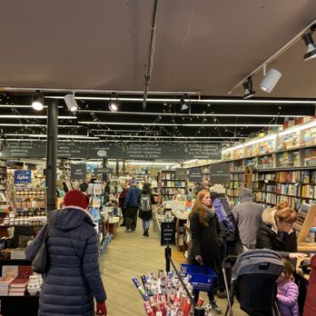 Brookline Booksmith - Books galore - Bookstores Near Me - Brookline, Massachusetts