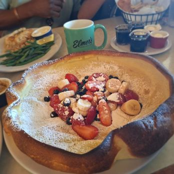 Elmer’s Restaurant - German pancake - Diners Near Me - Palm Springs, California Elmer’s Restaurant - German pancake - Diners Near Me - Palm Springs, California