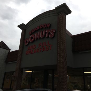 Brandon Donuts And Full Breakfast - the outside of the building - Donuts Near Me - Brandon, Mississippi