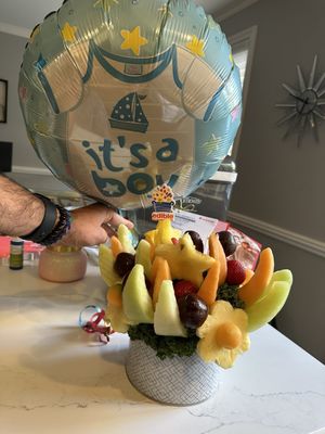 Edible Arrangements by null