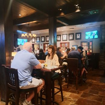Village Tavern - New American Near Me - Scottsdale, Arizona Village Tavern - New American Near Me - Scottsdale, Arizona