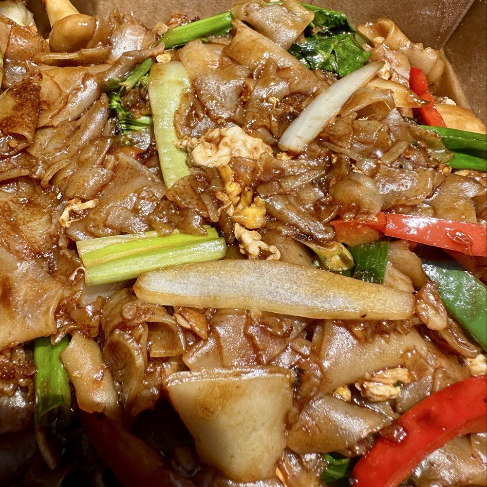 Tasty Food To Go - 1. Pad Kee Mao with shrimp - Thai Near Me - Long Beach, California Tasty Food To Go - 1. Pad Kee Mao with shrimp - Thai Near Me - Long Beach, California
