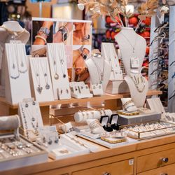 Warm Hugs Mixes Gifts & Boutique - Brighton jewelry is one of our most favorite brands...come shop the variety!