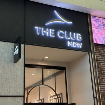 The Club - Airport Lounges Near Me - Chicago, Illinois