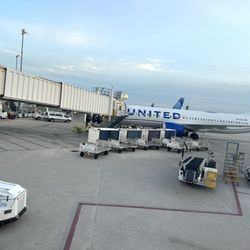 United Airlines - My wheels to Houston