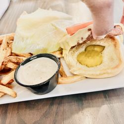 BridgeWay Brewing - Vegan Burger