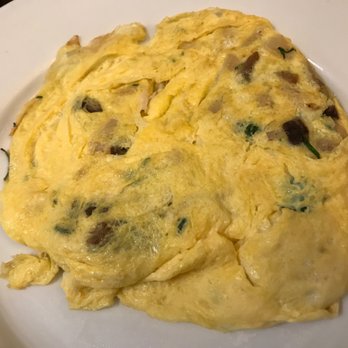 Nou Celler - Spinach, mushroom, cheese omelette - Spanish Near Me - Barcelona, B Nou Celler - Spinach, mushroom, cheese omelette - Spanish Near Me - Barcelona, B