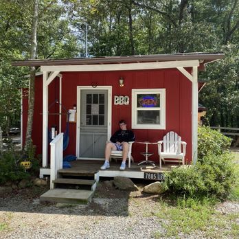 TB&J BBQ - Is this cute or what??? - Barbeque Near Me - Clarkesville, Georgia TB&J BBQ - Is this cute or what??? - Barbeque Near Me - Clarkesville, Georgia