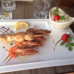 L'Ambata - Gambas & Scallops on wooden grill