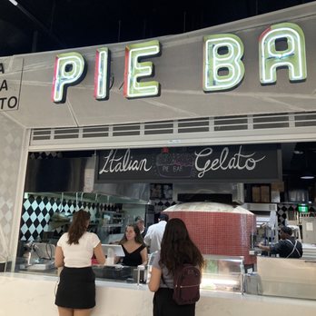 Pie Bar - Pizza Near Me - Toronto, Ontario