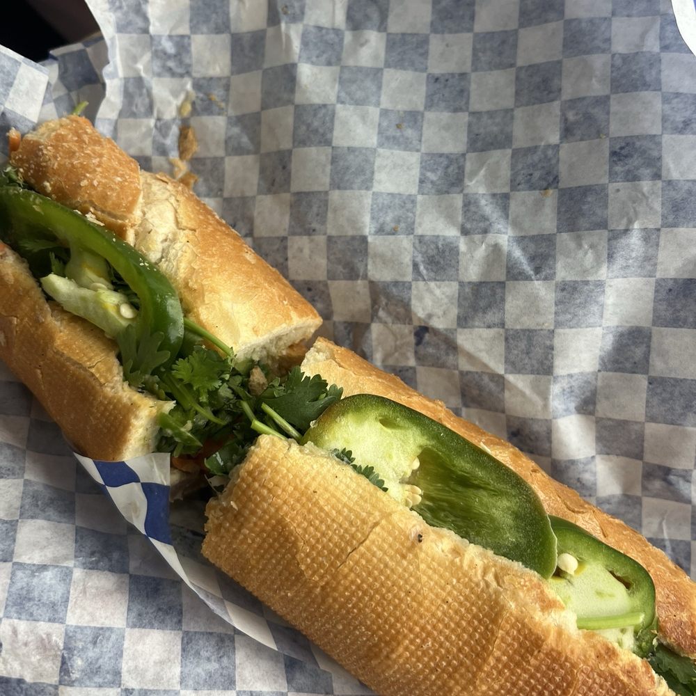 Be U - banh mi - Vietnamese Near Me - Los Angeles, California