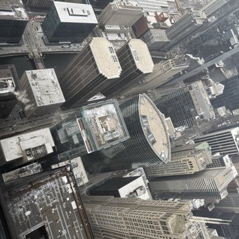 Willis Tower - Landmarks & Historical Buildings Near Me - Chicago, Illinois
