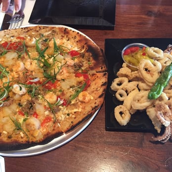 Alibi - Shrimp, sausage & red peppers pizza & calamari - Lounges Near Me - Boston, Massachusetts