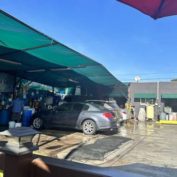 Exclusive Car Wash - Car Wash Near Me - Los Angeles, California Exclusive Car Wash - Car Wash Near Me - Los Angeles, California