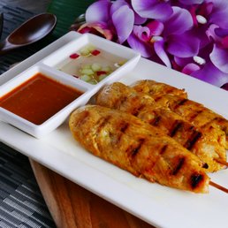 BAI MAI THAI - Updated November 2024 - 166 Photos & 195 Reviews - 1541 ...