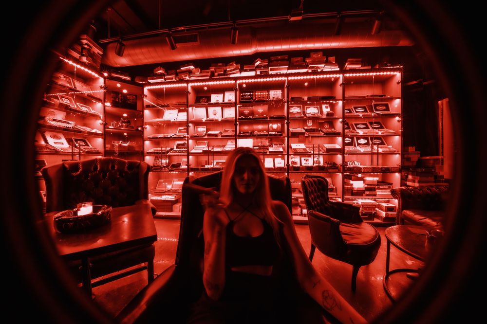 Española Cigar Bar & Lounge