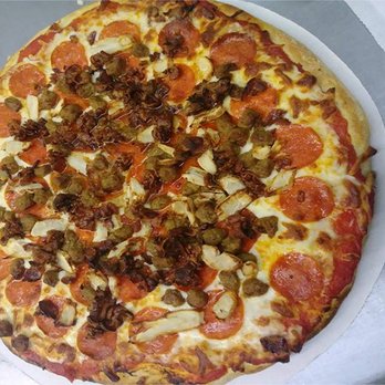 Season's Lounge - Pizza - American Near Me - Escanaba, Michigan Season's Lounge - Pizza - American Near Me - Escanaba, Michigan