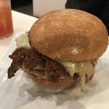 Burger Lounge - Lounge Burger - Burgers Near Me - Walnut Creek, California