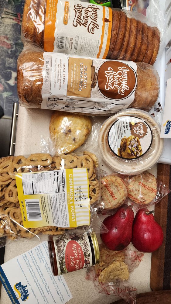 BASKET OF PITTSBURGH Updated August 2024 38 Photos & 12 Reviews 210 Bilmar Dr, Pittsburgh