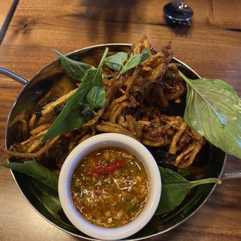 Lom Wong - Fried bamboo - Thai Near Me - Phoenix, Arizona Lom Wong - Fried bamboo - Thai Near Me - Phoenix, Arizona